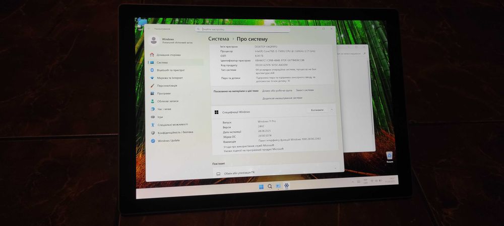 Microsoft Surface Pro 5 LTE (1807), i5 / 8GB / 256GB