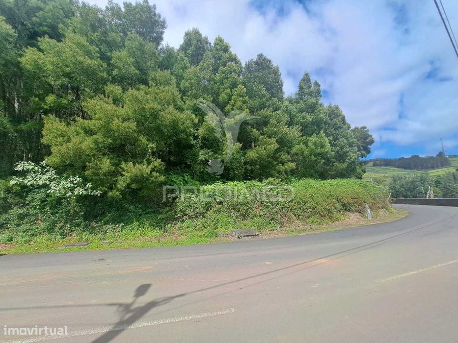 Lote para construção - Terra-chã