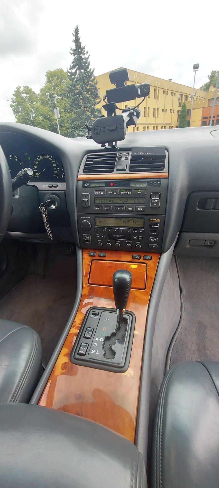 Lexus Ls400 Polift