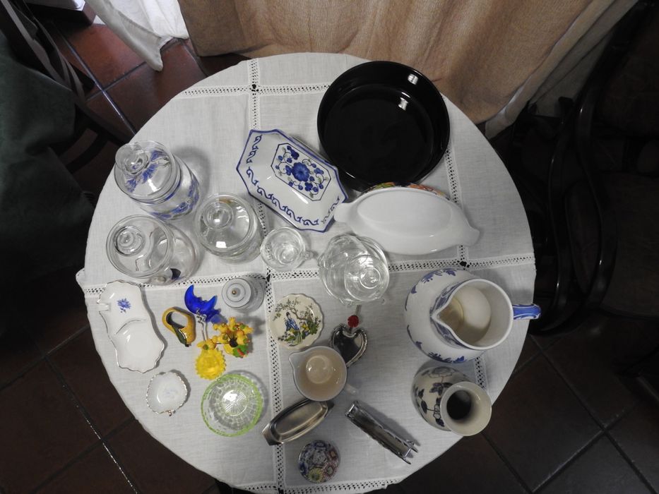 Peças variadas para desocupar