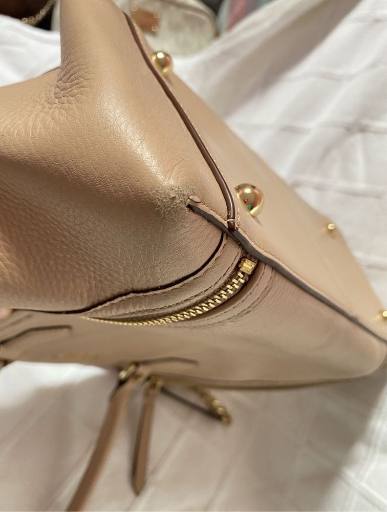 Victoria’s Secret - Mala Bolsa de Mão / Tiracolo Bege Nude (usada)