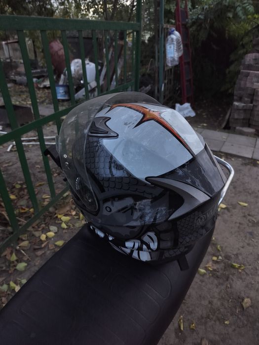 Продам шлем в хорошем состоянии