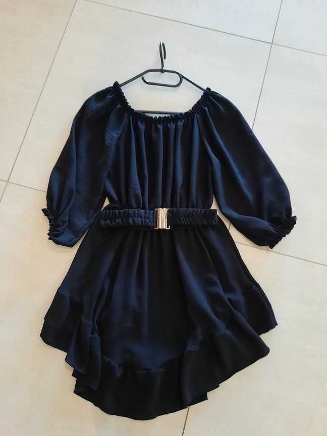 Super sukienka włoska lekka przewiewna Italy Moda z paskiem oversize