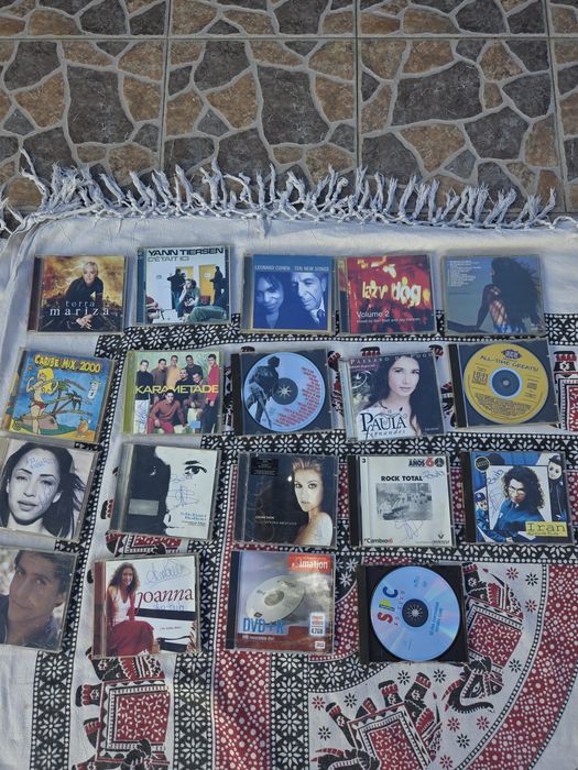 Conjunto cds individualmente 1€