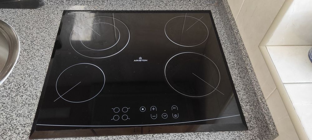 " Reservado " Placa vitro cerâmica