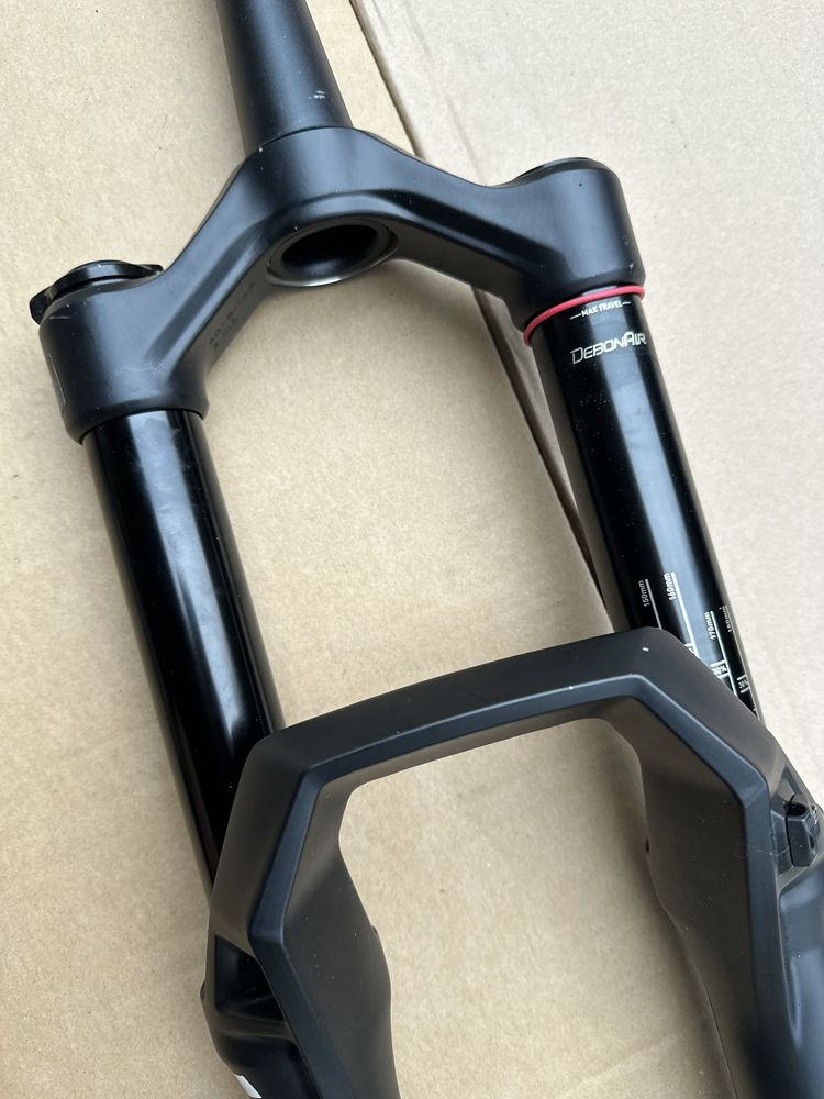 Nowy amortyzator Rock Shox 38 Domain RC 29” 170mm DebonAir