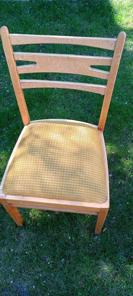 Krzesło miękkie tradycyjne nr 01