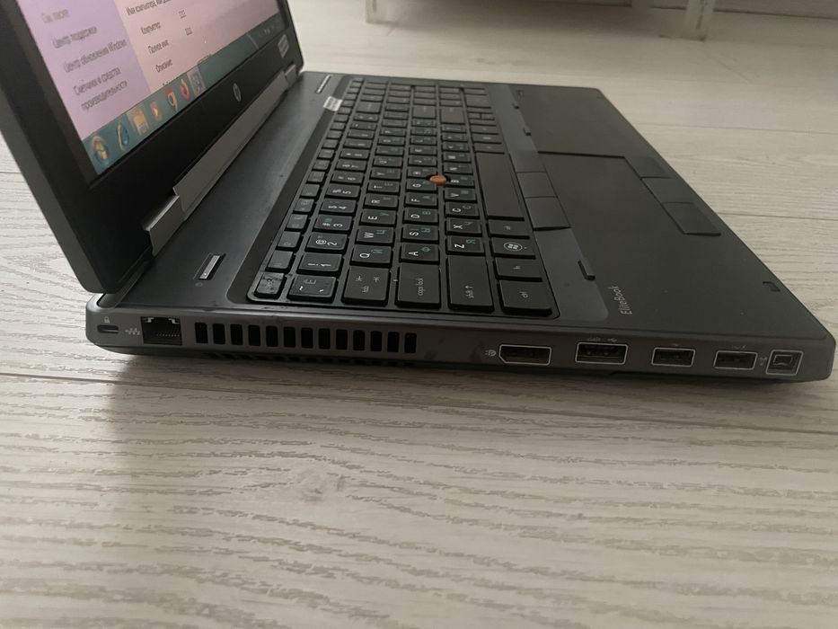Продаю мощный игровой ноутбук HP EliteBook 8560w