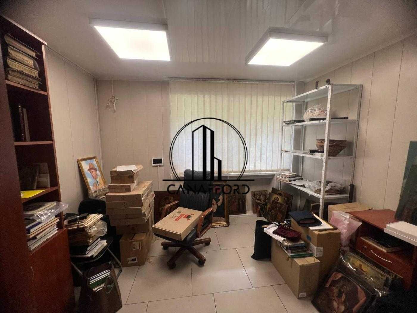 фасадне, Кириллівська 116а , 60м2. стадіон Спартак, парк Хвойки