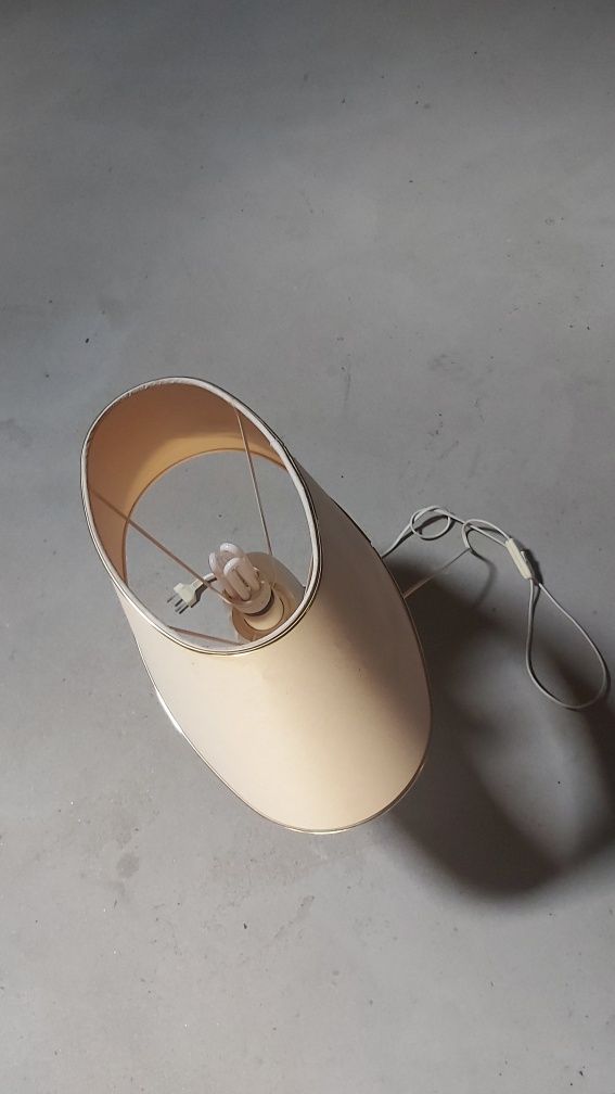 Lampa nocna stylowa