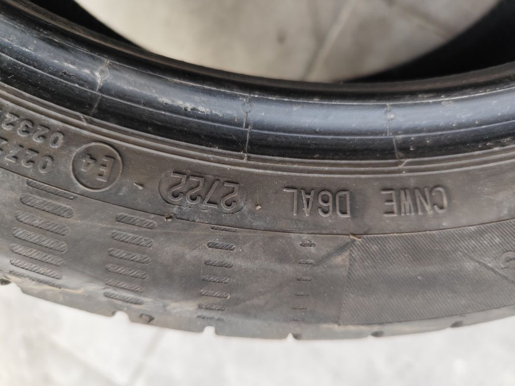 Pneus 205/45r16 Continental EC5 70% piso