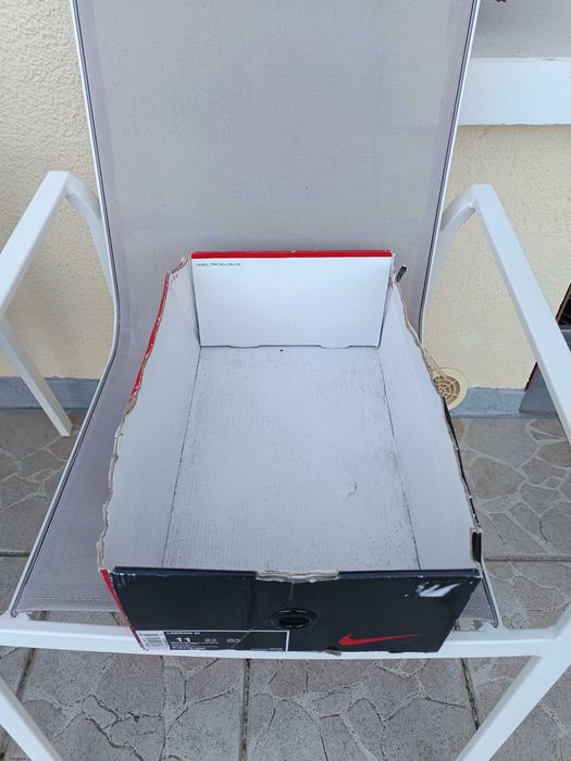 Nike basket LeBron James 11