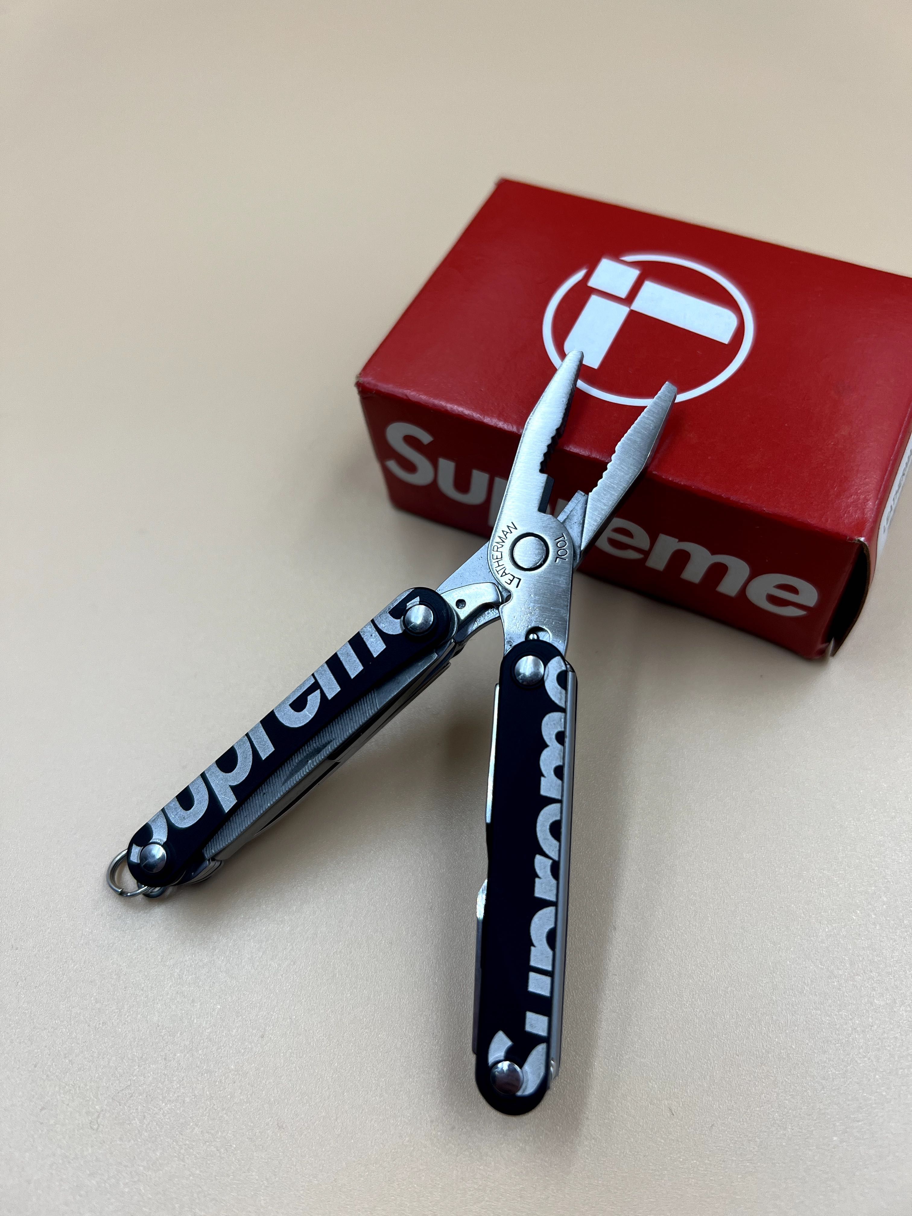 Leatherman Squirt Supreme Limited Edition