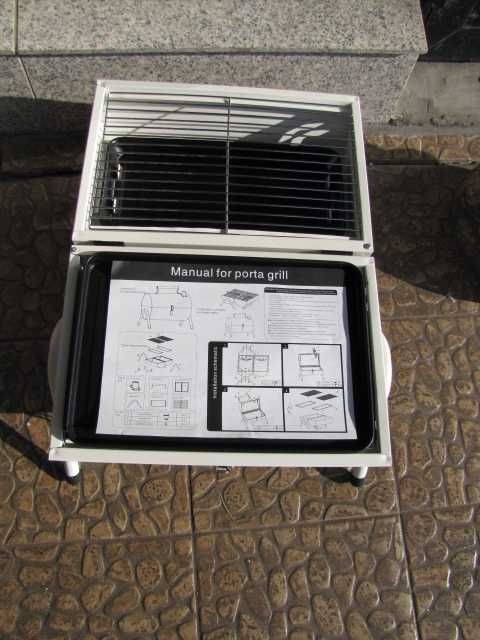 Przenośny grill na węgiel  składany, kempingowy, grill wędzarniczy