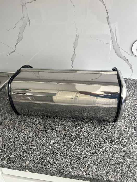 Conjunto torradeira + tostadeira + caixa do pão