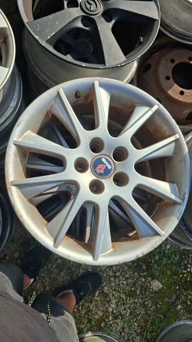 Saab felgi 17 cali komplet