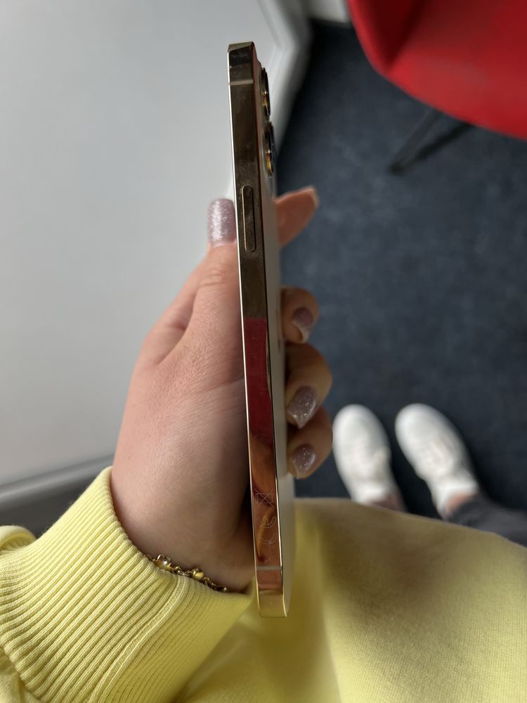 Iphone 12 pro max Złoty