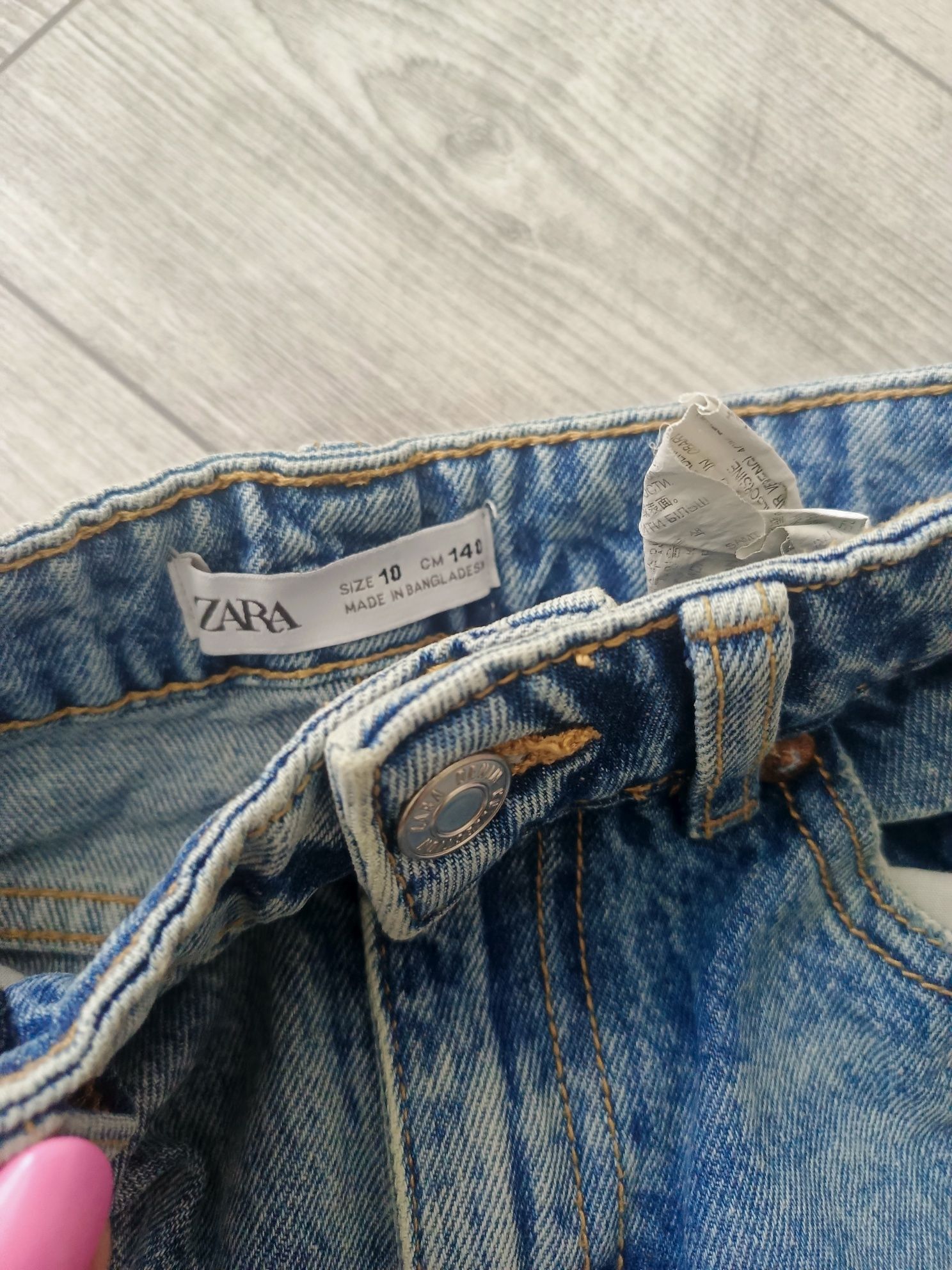 Джинси zara для дівчинки 134/ 140