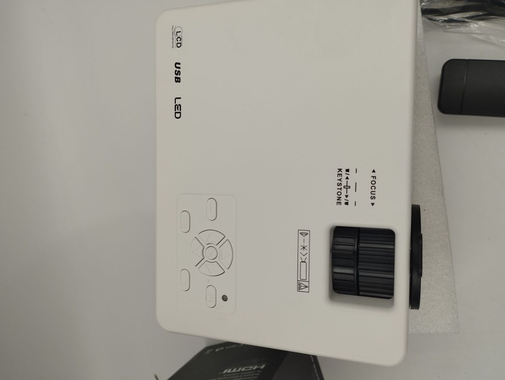 Mini projektor akatuo XR11 Bluetooth