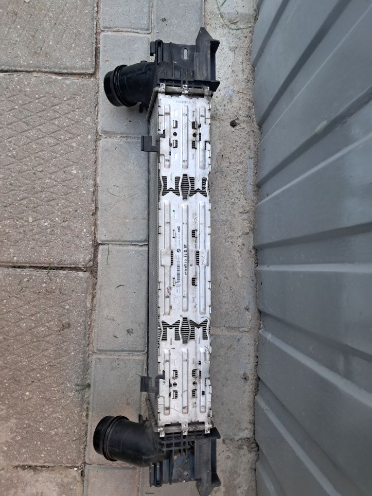 Chłodnica intercooler - BMW 3 ( F30 , F31 ) - BMW 2 ( F22 )