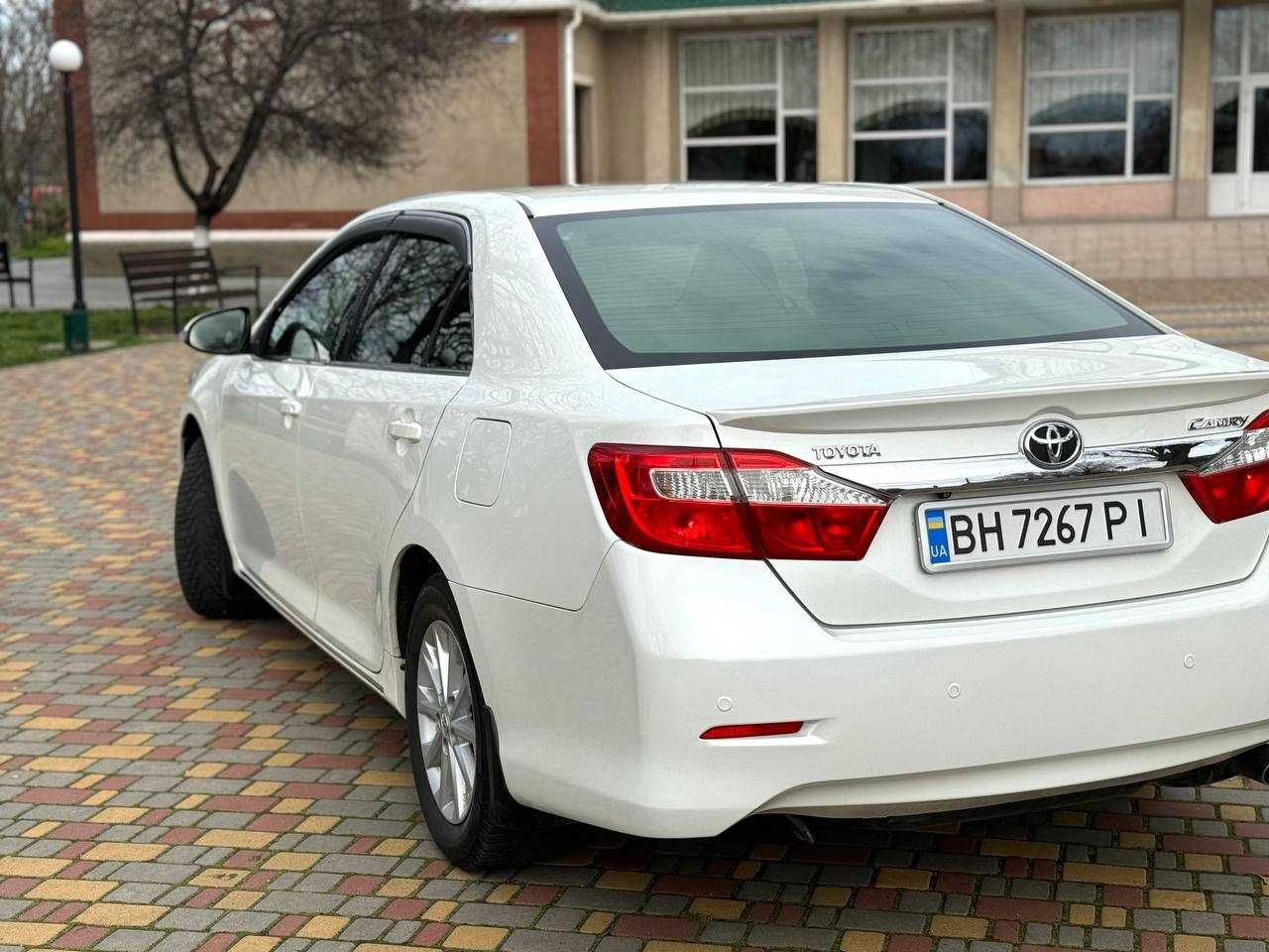 Toyota Camry 50 официальная