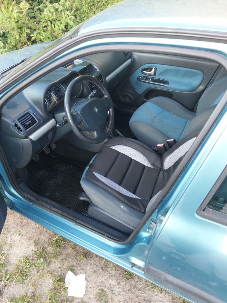 Renault Clio 2 1.2 16v