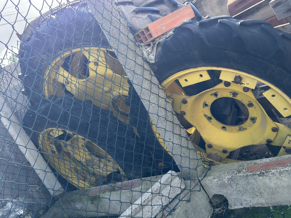 Conjunto de rodas estreitas