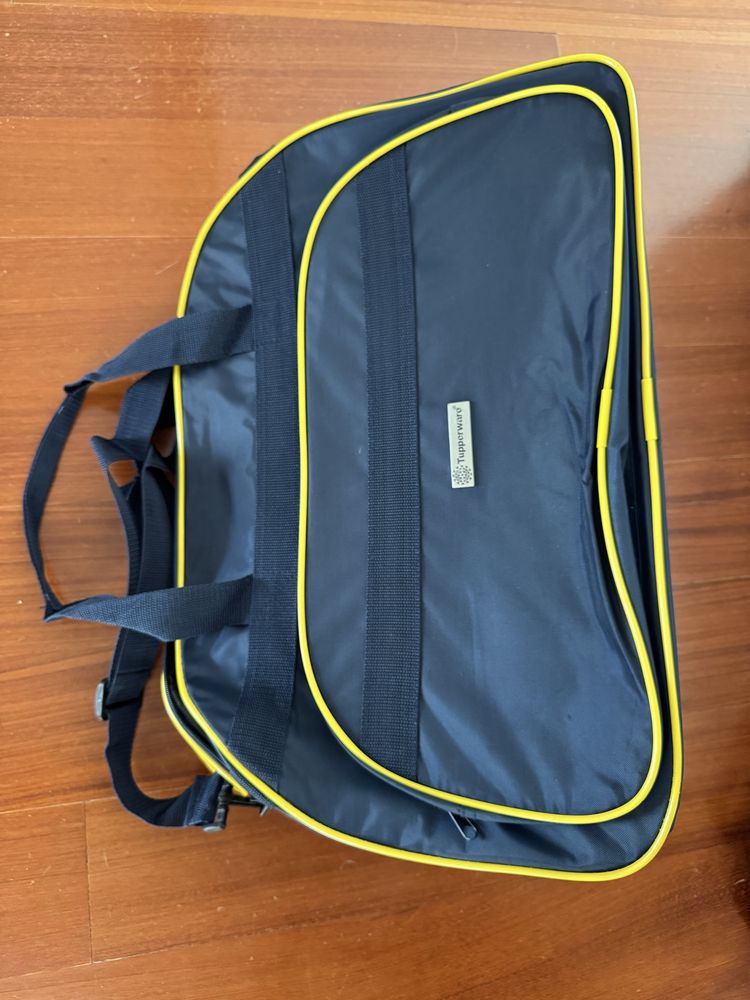 Saco de viagem tupperware