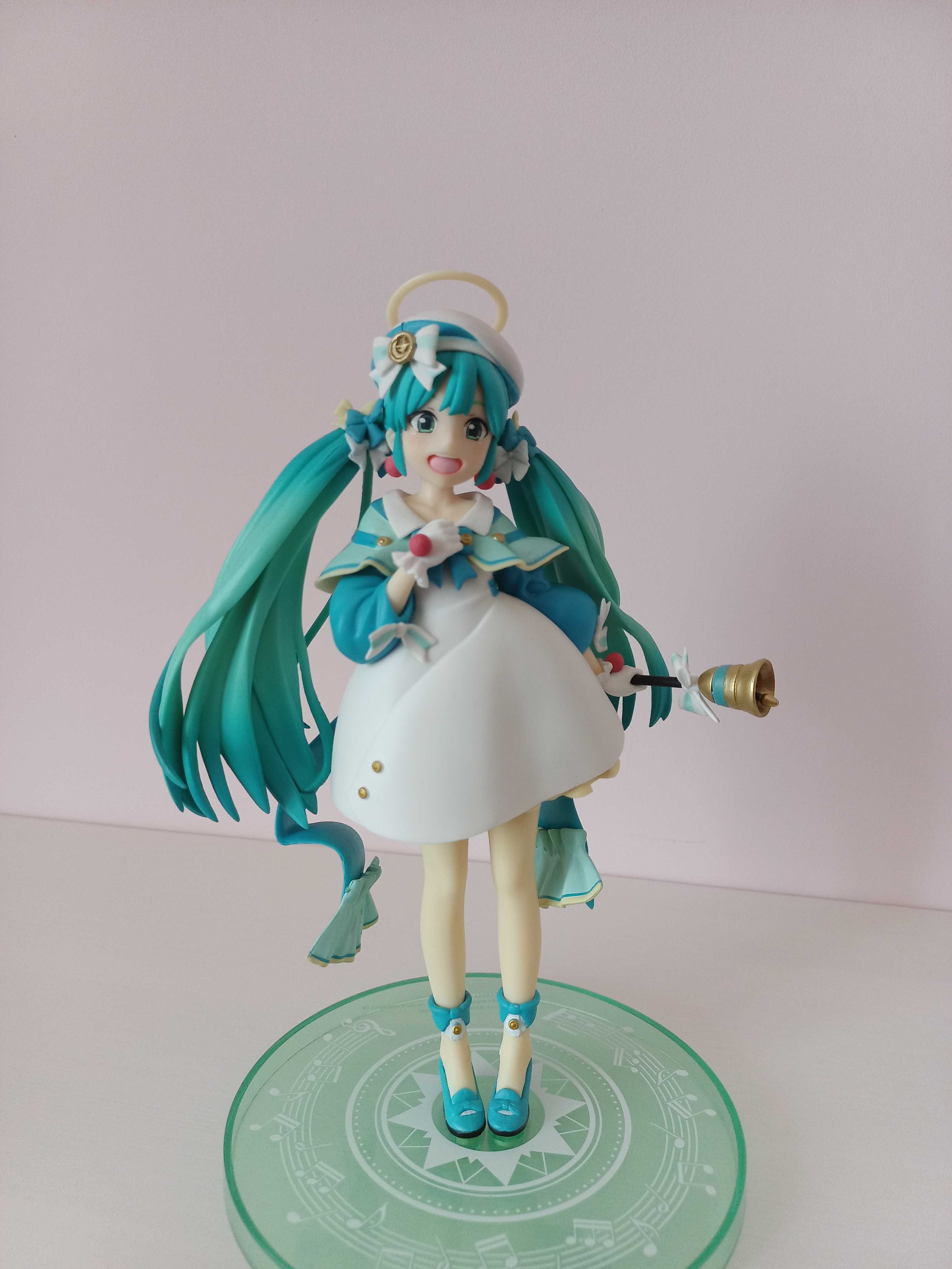 Figurka Vocaloid - Hatsune Miku 2nd Season Winter Version