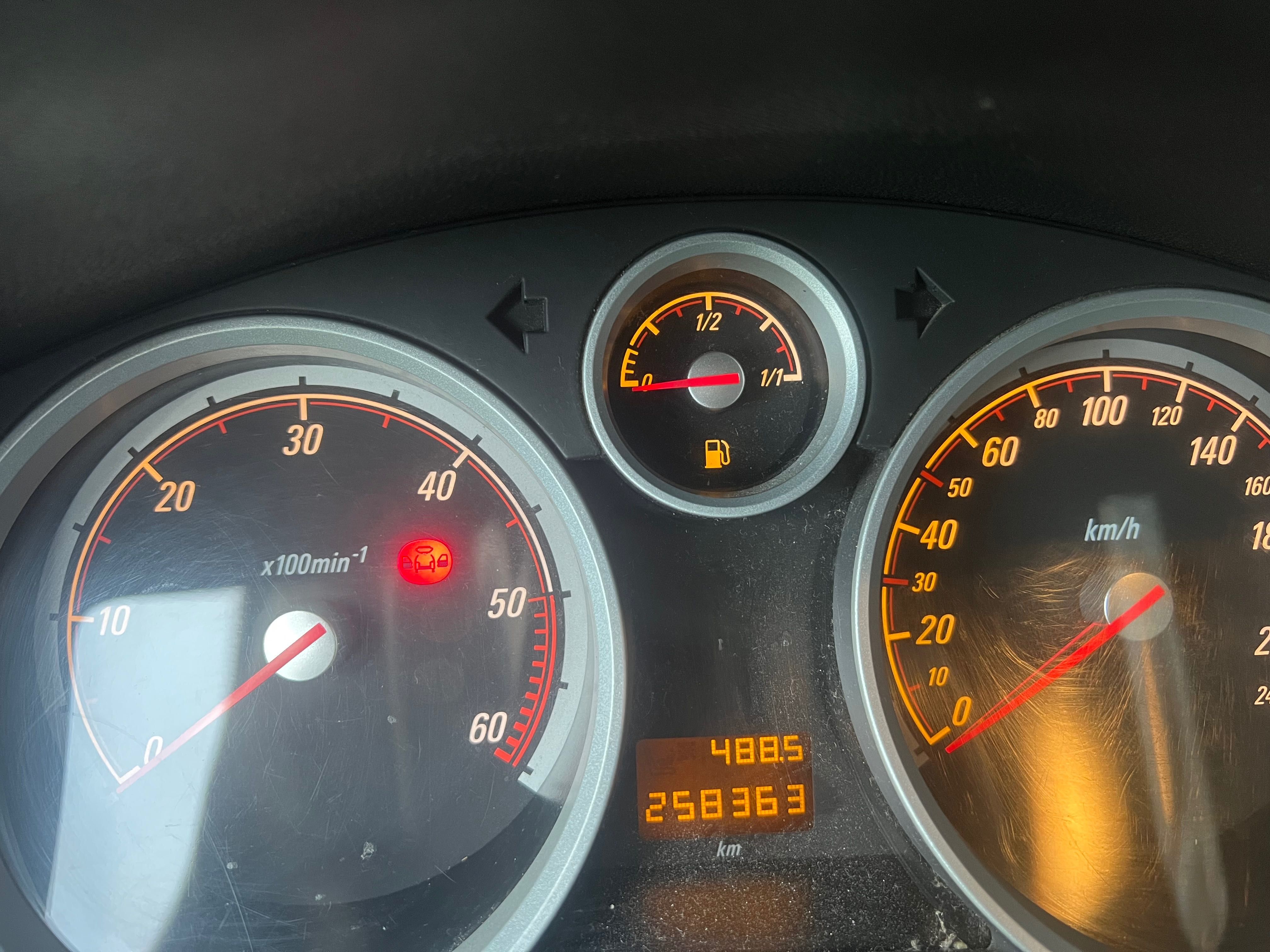 Opel zafira 7 osobowy