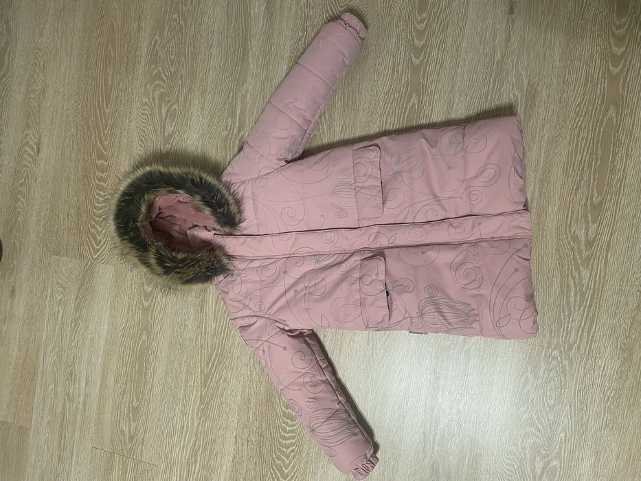 Дитяча зимова куртка (пальто) на дівчинку