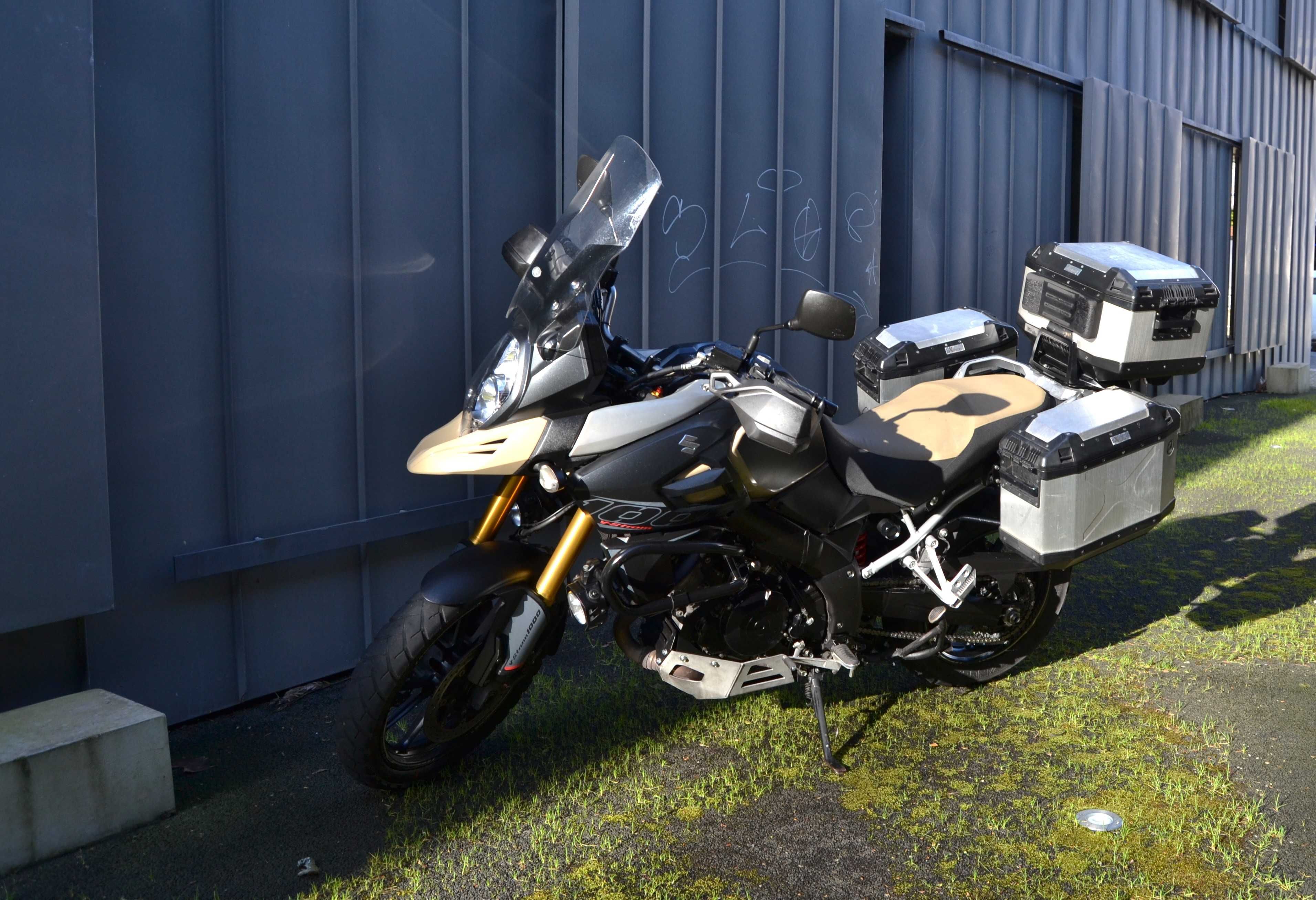 Suzuki V Strom 1000