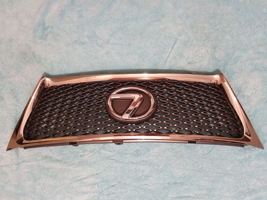Lexus IS250 IS350 IS200d isF grill atrapa F SPORT ostatni lift 2011-