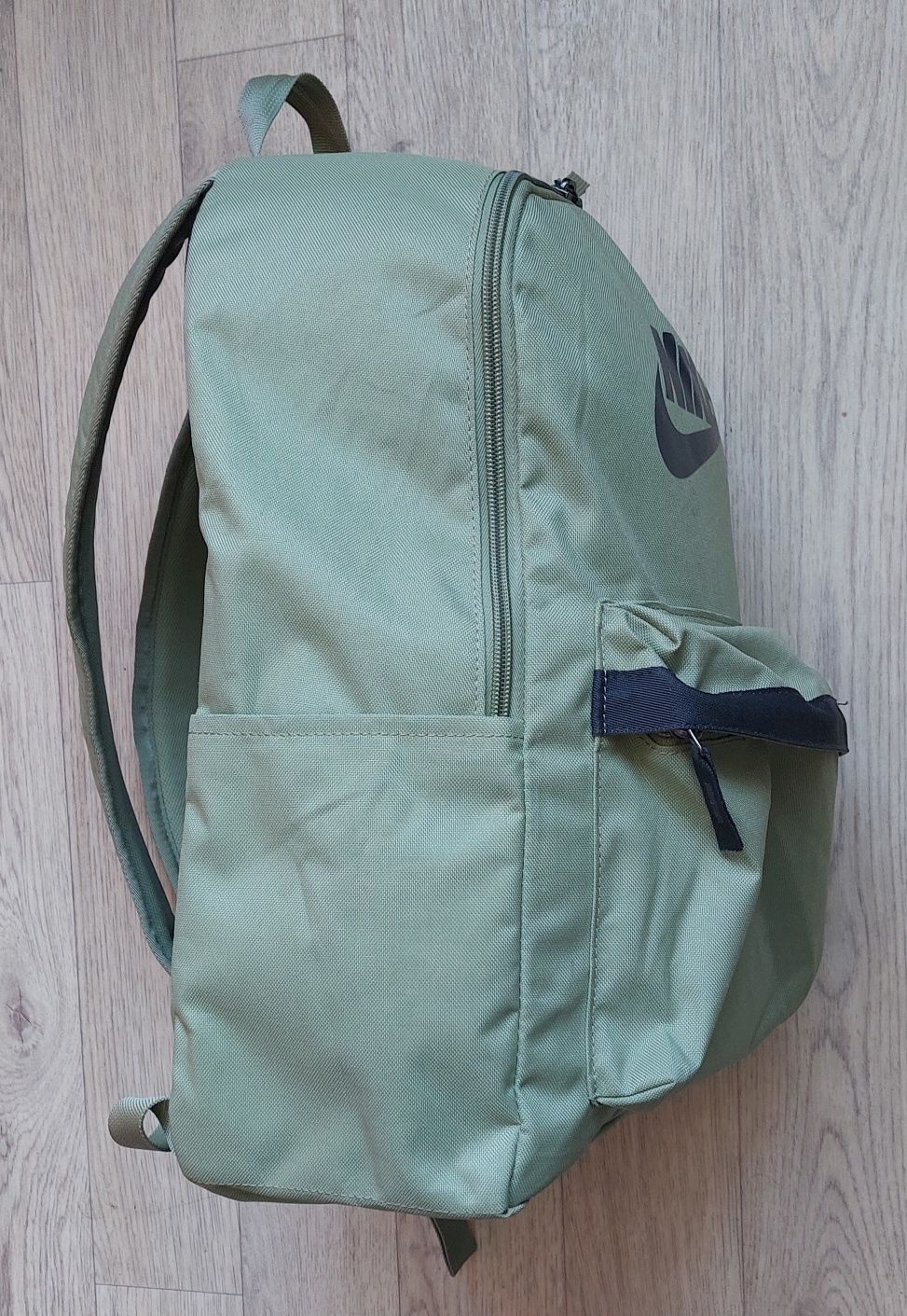 Рюкзак б/у городской Nike 20L