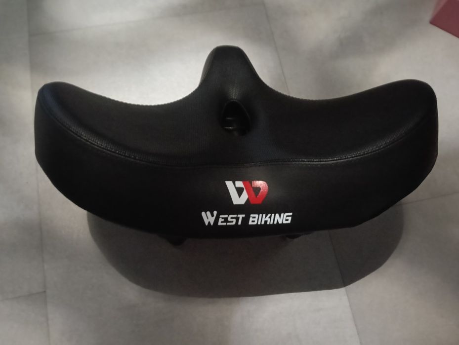 Banco de bicicleta west