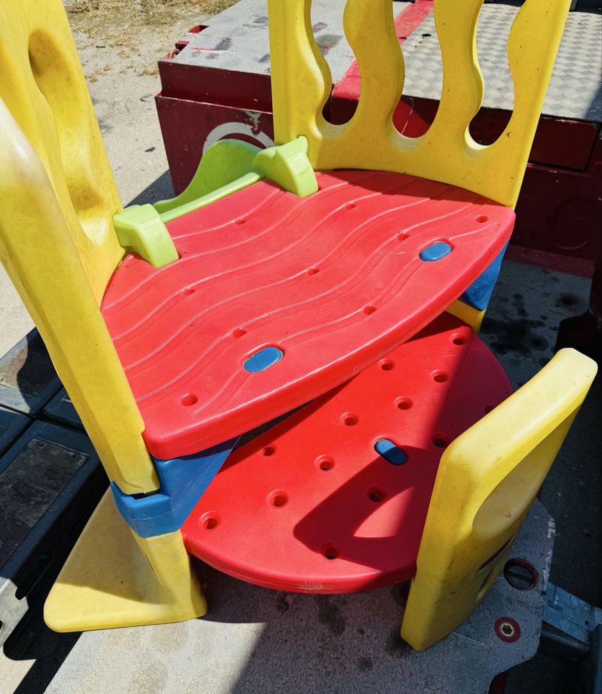 zjeżdżalnia little tikes plac zabaw