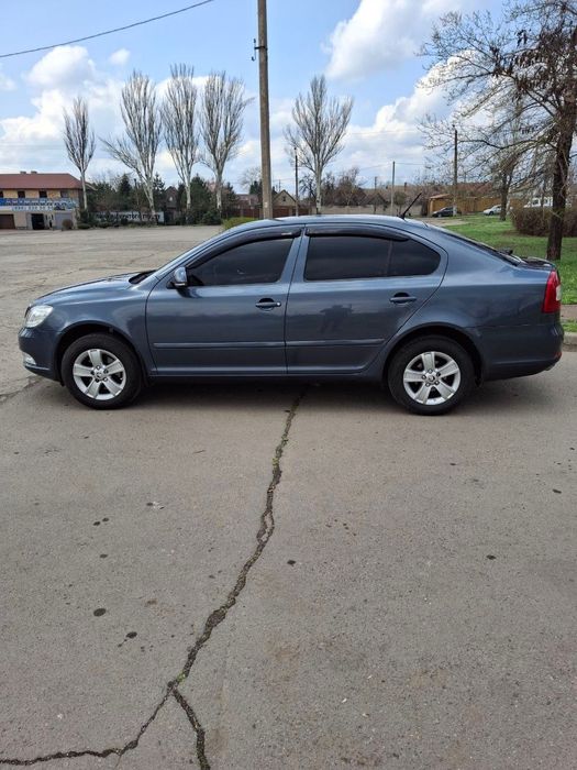 Автомобіль ………..