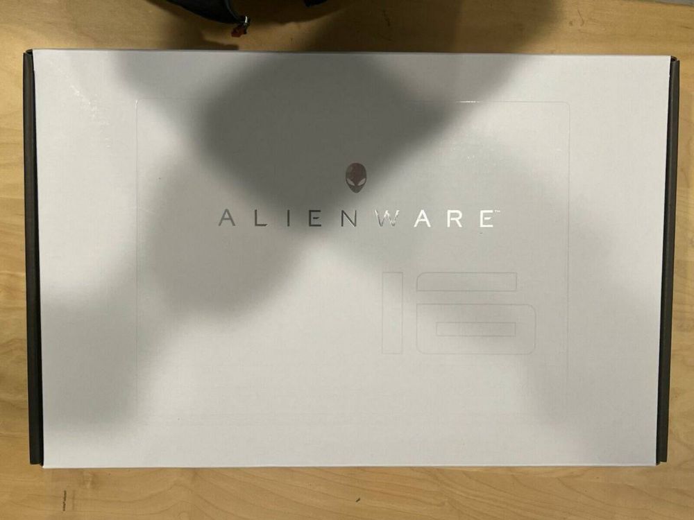 Dell Alienware m16 R1