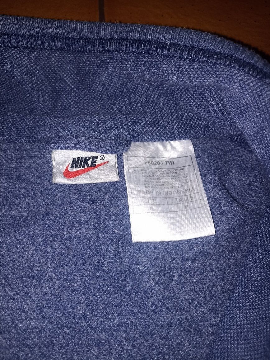 casaco Nike novo