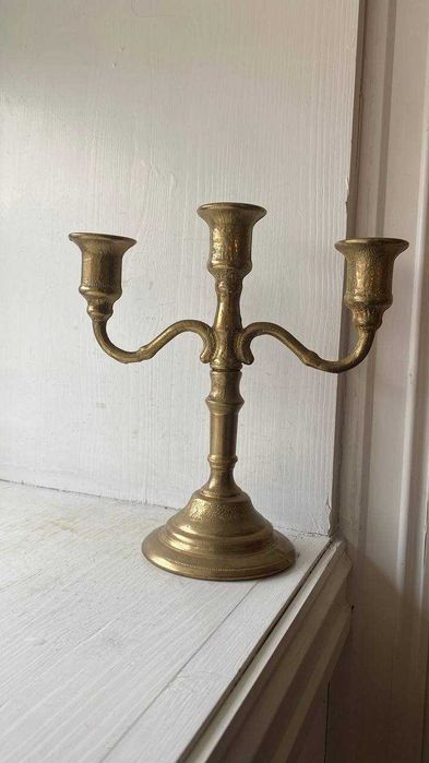 Бронзовый подсвечник на 3 свечи