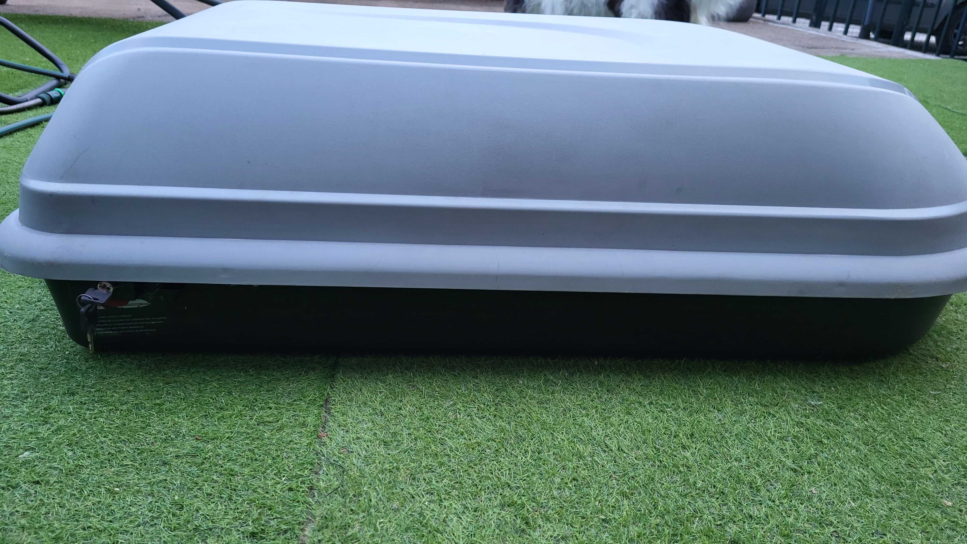 Mala rígida carro exterior