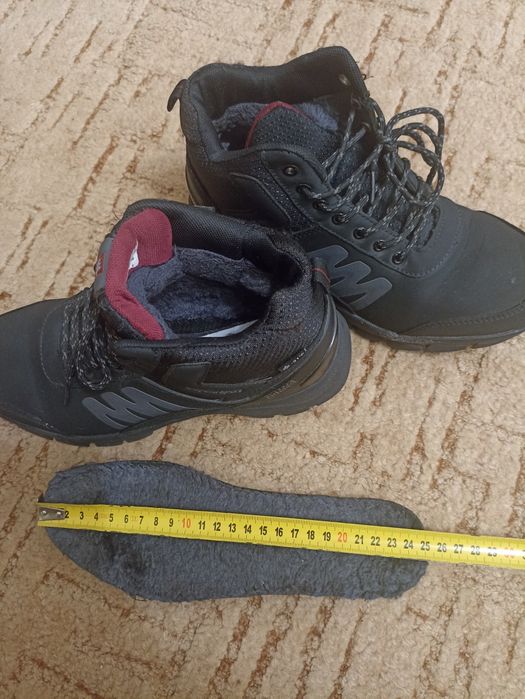 Кроссовки осень зима Bona