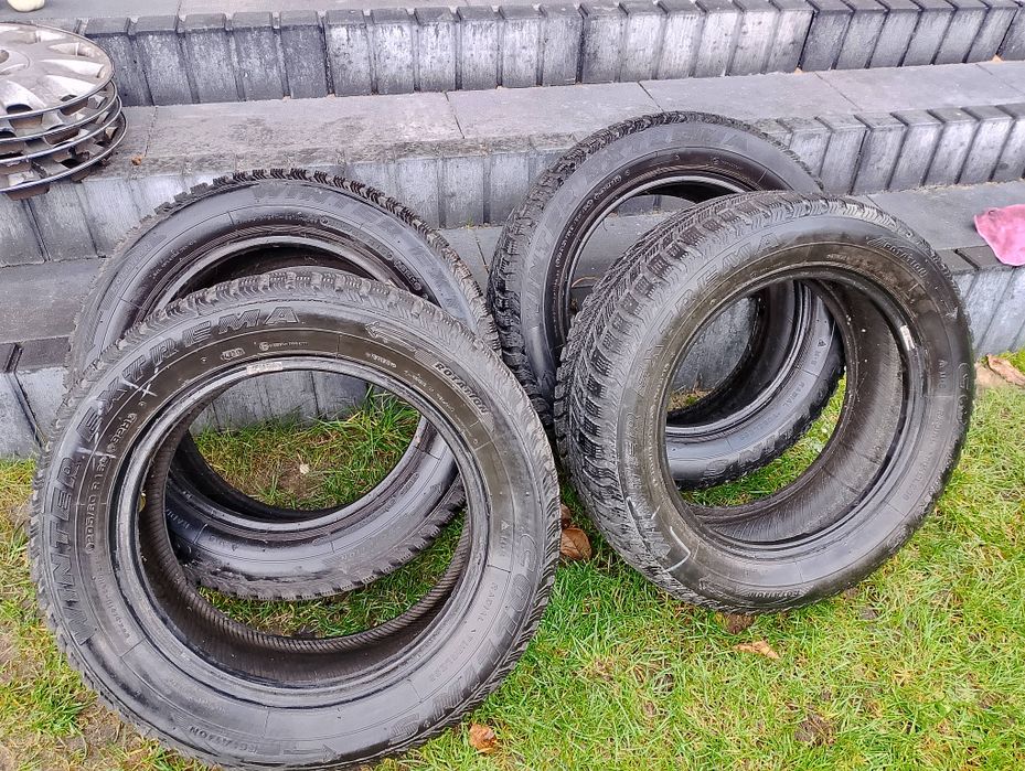Opony zimowe 205/60 r16 stan bardzo dobry