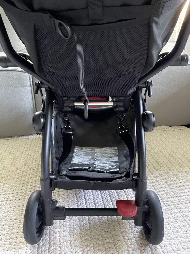 STOKKE babyzen YOYO2 wózek spacerowy czarny stelaż + szary tapicerka