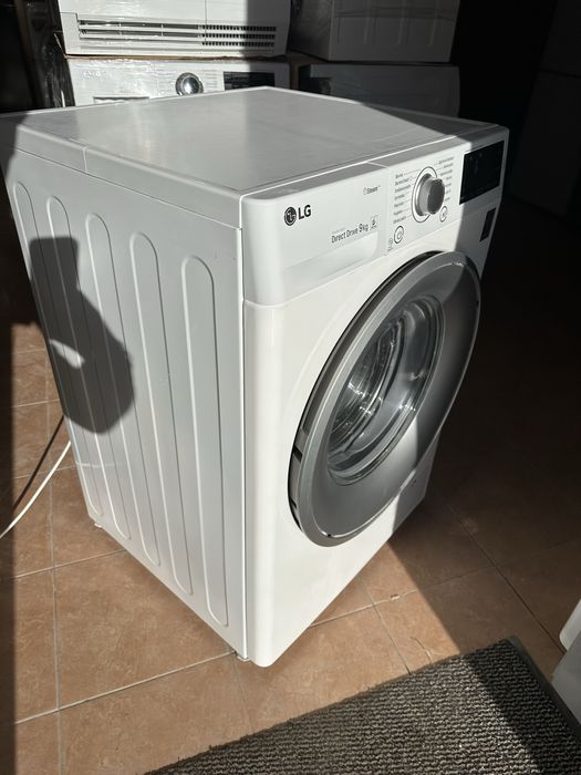 пральна машина LG Direct Drive прямий привід  MODEL : F4TURB09 9кг