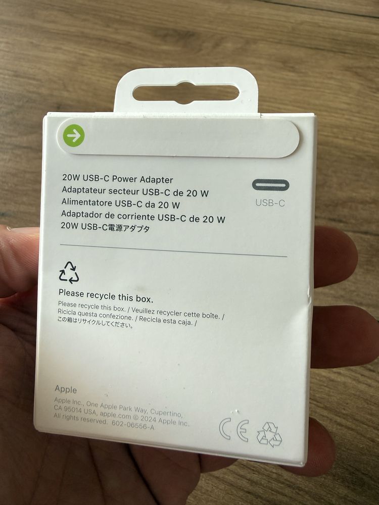 Ladowarka USB-C Apple nowa