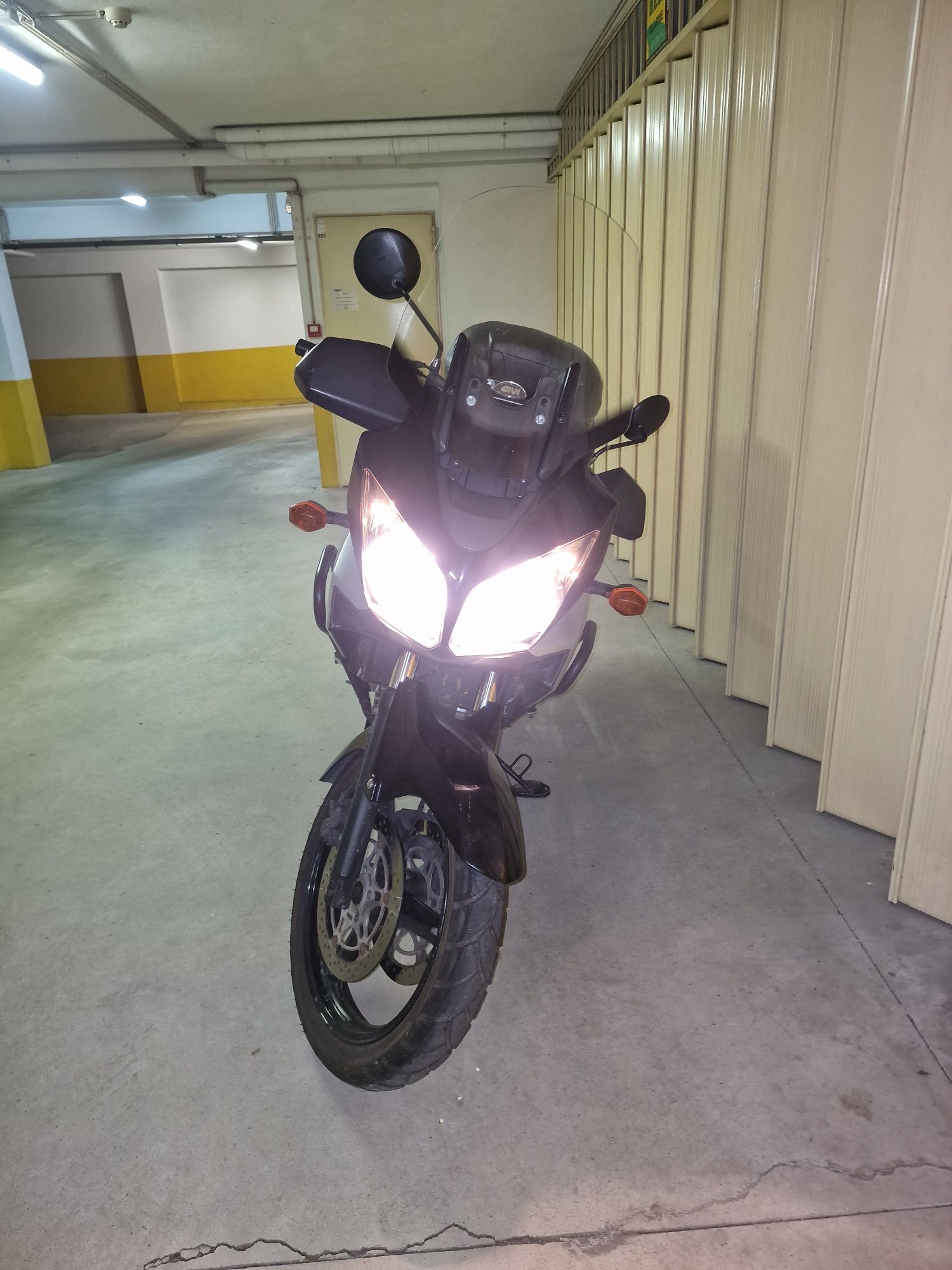 Suzuki DL 650 Vstrom