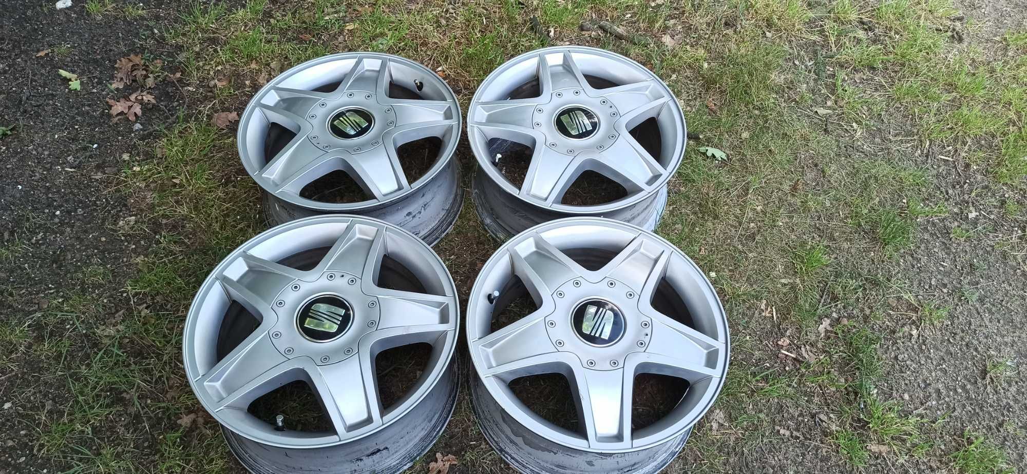 Seat 16'' 5x100  Leon Toledo 2 ET42 komplet Golf 4