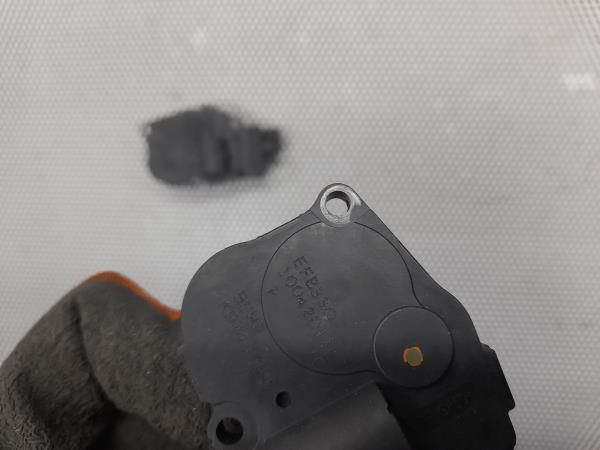 Motor da comporta da sofagem MERCEDES-BENZ Classe C (W204)