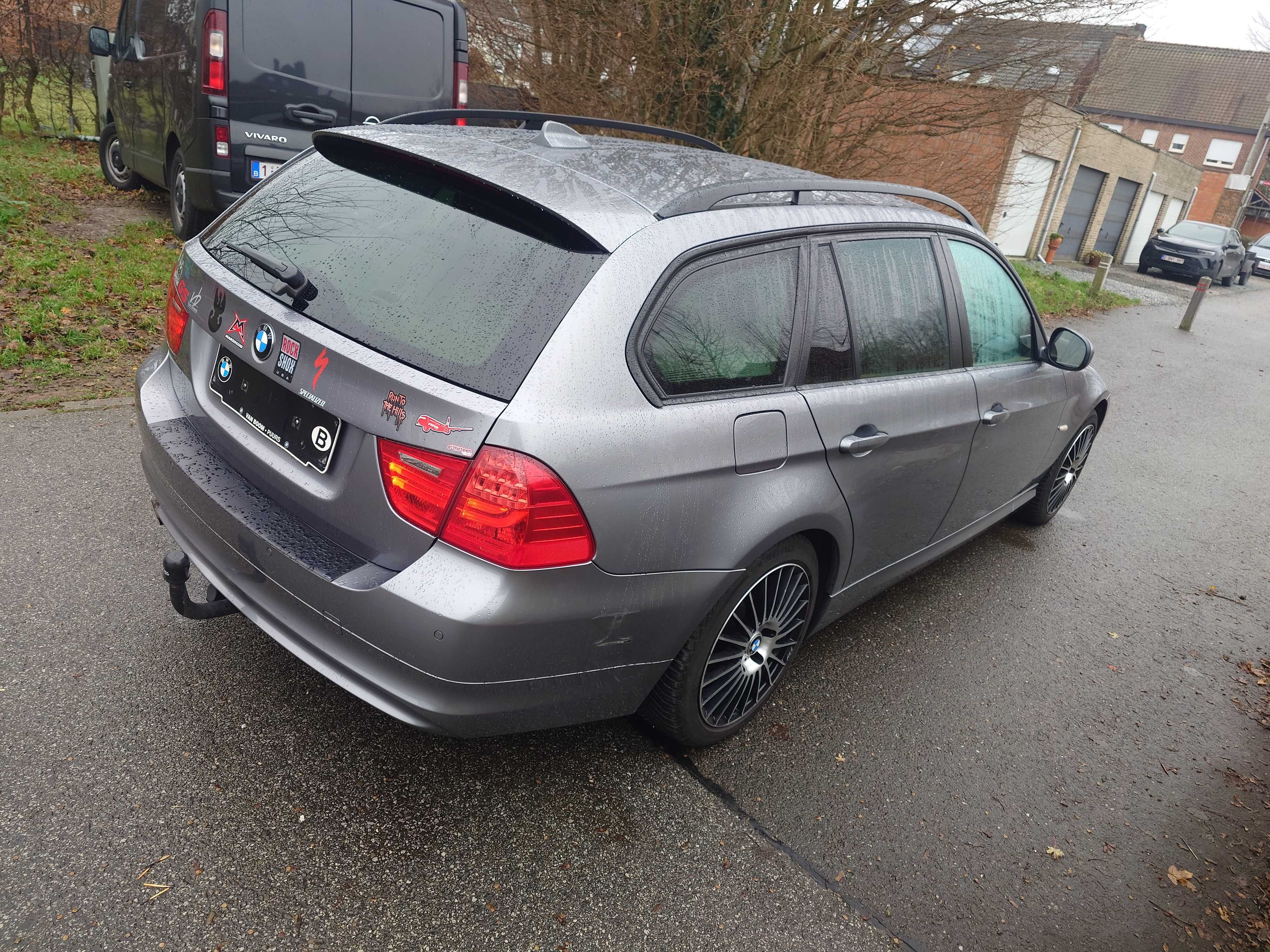 Bmw 318d E91 2009rok